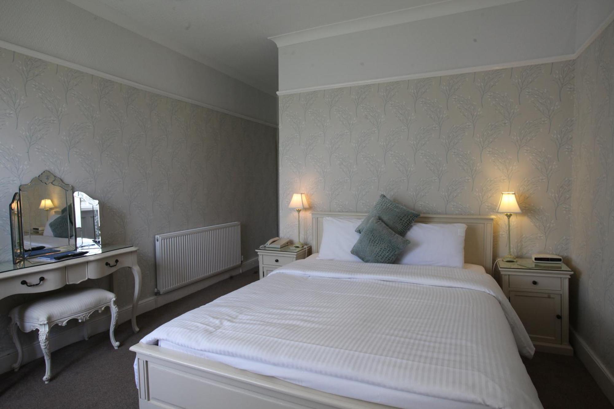 Singleton Lodge Country House Hotel Poulton-le-Fylde Exteriör bild