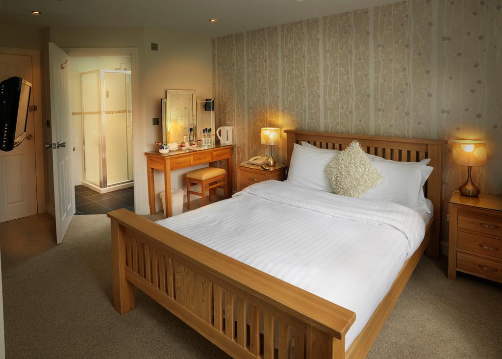 Singleton Lodge Country House Hotel Poulton-le-Fylde Rum bild